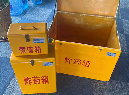 金牛玻璃雷管箱生产标准全解析：安全、性能与合规的基石